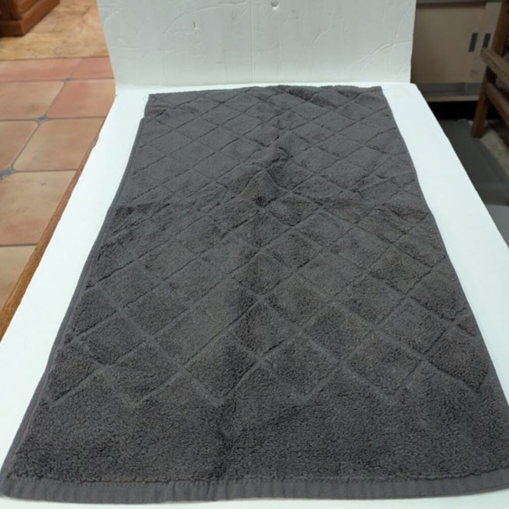 Enchante House Turkish Cotton Gracious 16" x 28" Anthracite hand towel NEW